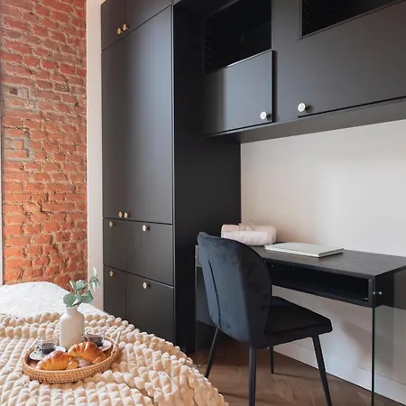Ihost Luxury - Petrella 18 2dx * Milano